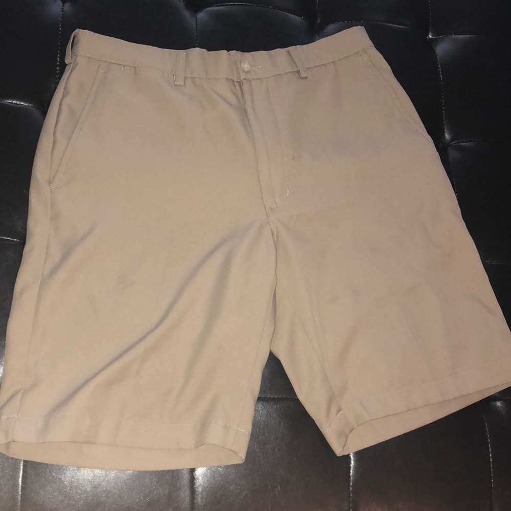 Teens khaki dri-fit material, shorts